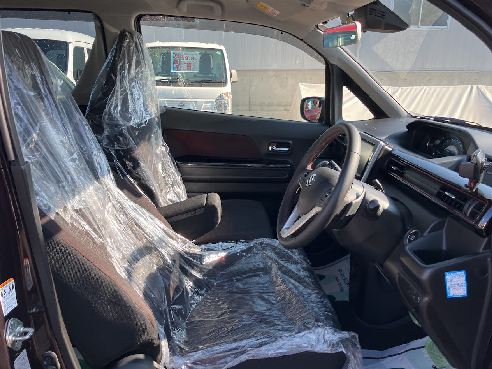 スズキ　ワゴンRスティングレー　HYBRID　T6枚目