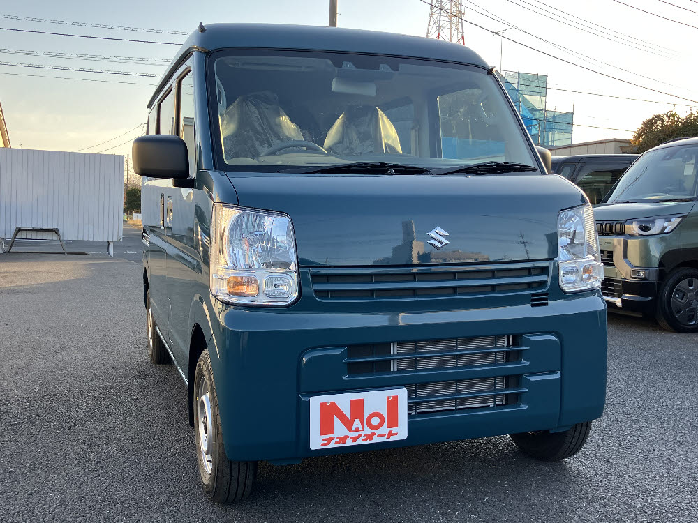 スズキ　エブリィバン PAリミテッド 2WD　ラジオ付2枚目