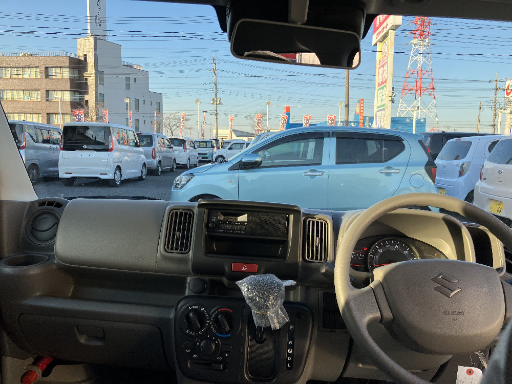 スズキ　エブリィバン PAリミテッド 2WD　ラジオ付8枚目