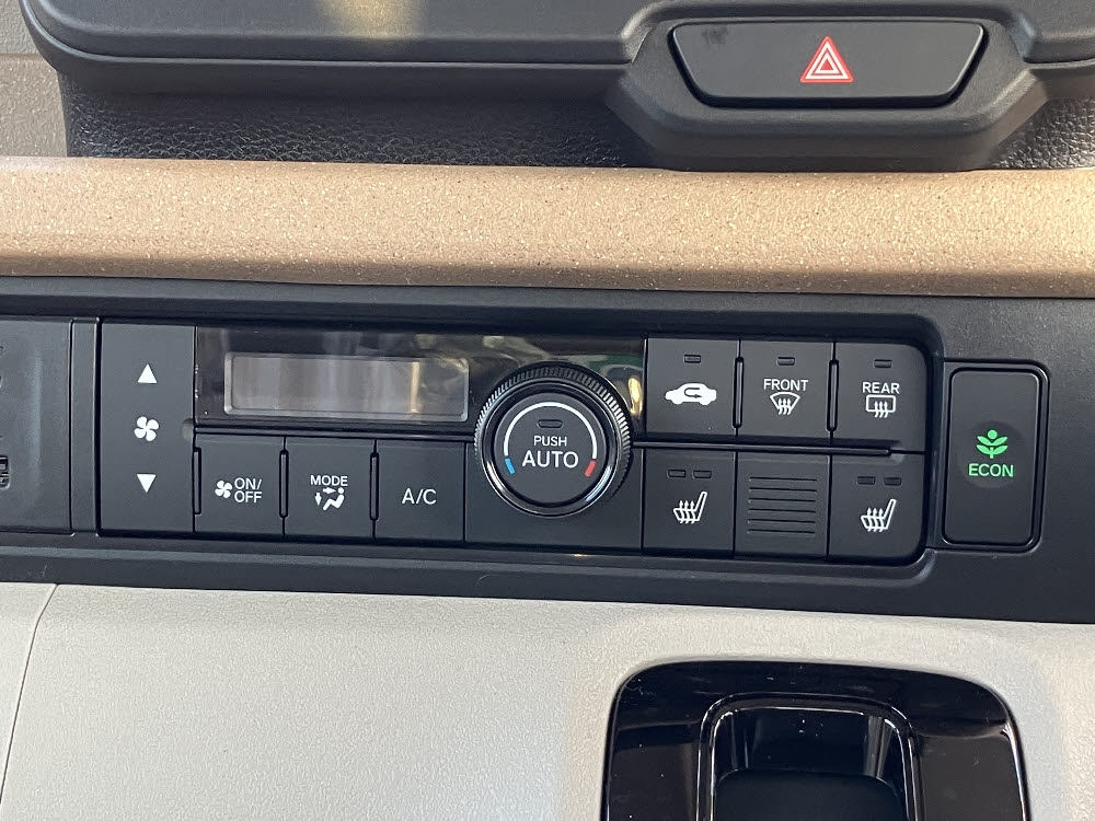 ホンダ　Ｎ ＢＯＸ 8インチナビ（VXM-245ZFEi)14枚目