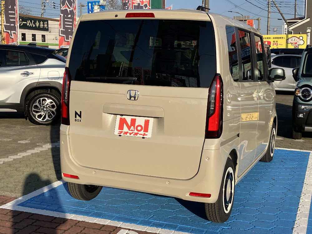 ホンダ　Ｎ ＢＯＸ 8インチナビ（VXM-245ZFEi)3枚目