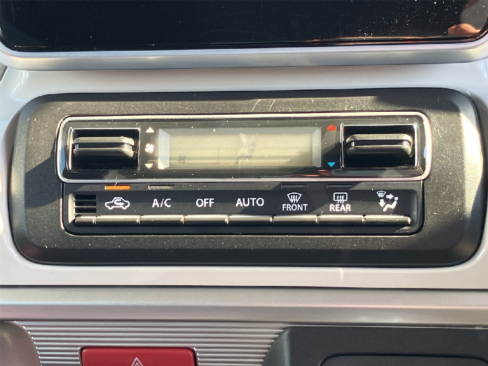 スズキ　スペーシア　ハイブリットX15枚目