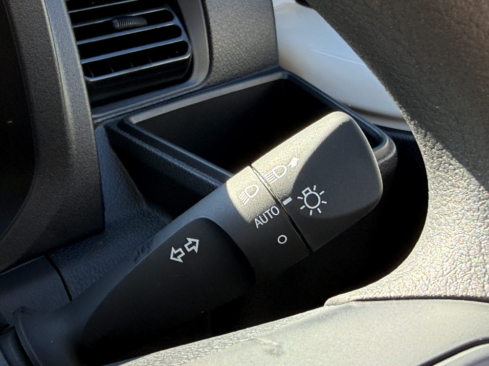 ダイハツ　ハイゼットトラック スタンダードCVT（ラジオ付12枚目