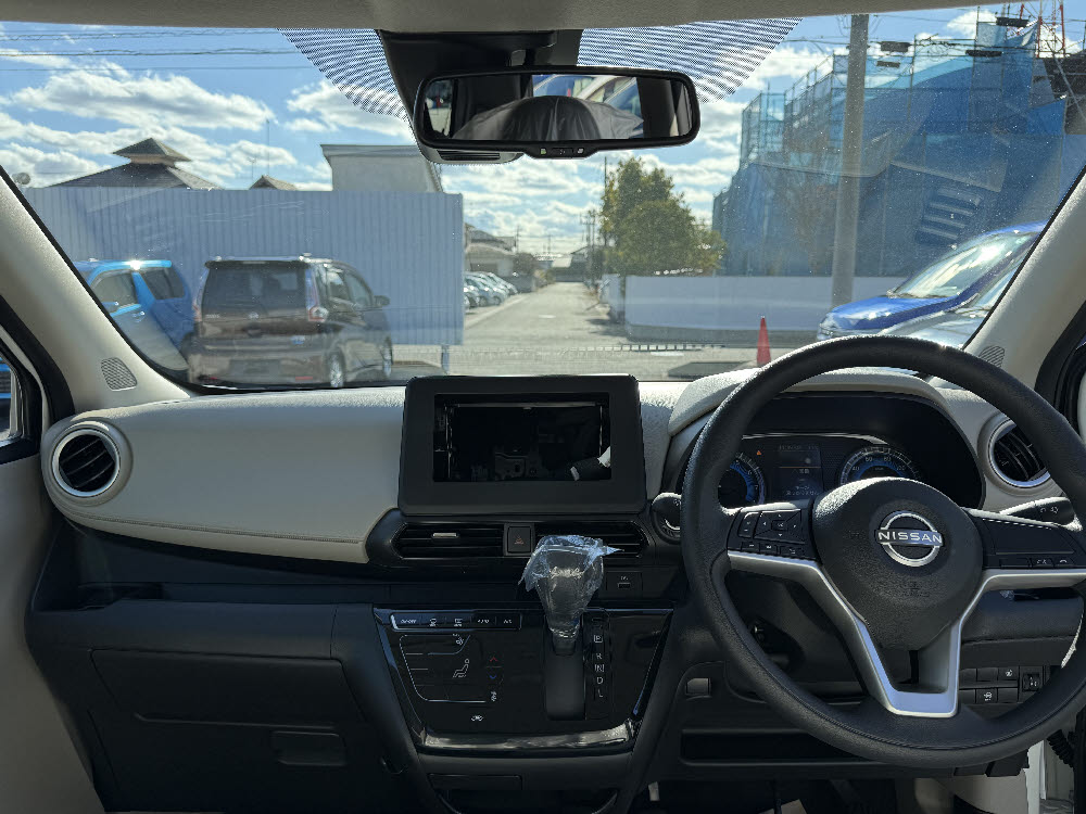 ニッサン　デイズ　X10枚目