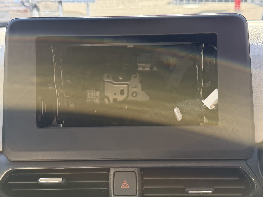 ニッサン　デイズ　X11枚目