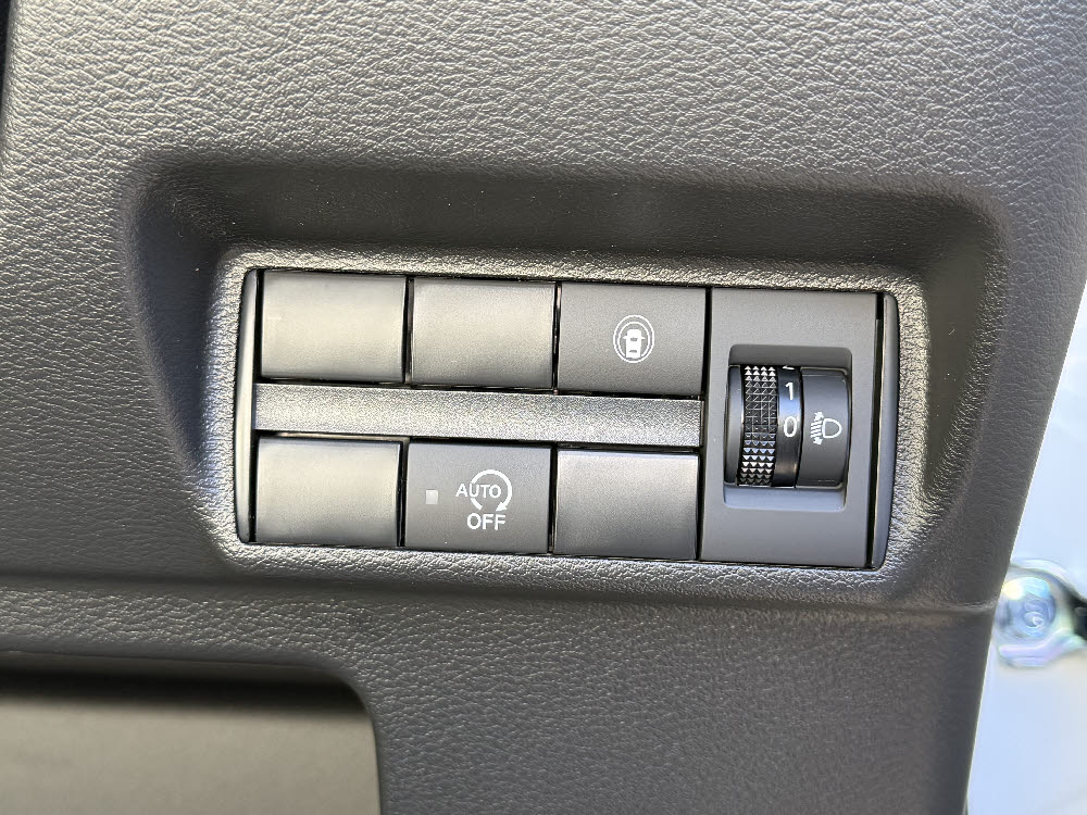 ニッサン　デイズ　X16枚目