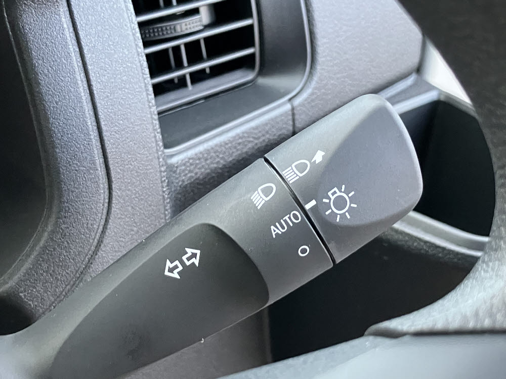 ダイハツ　ハイゼットカーゴ デラックスCVT（ラジオ付）13枚目