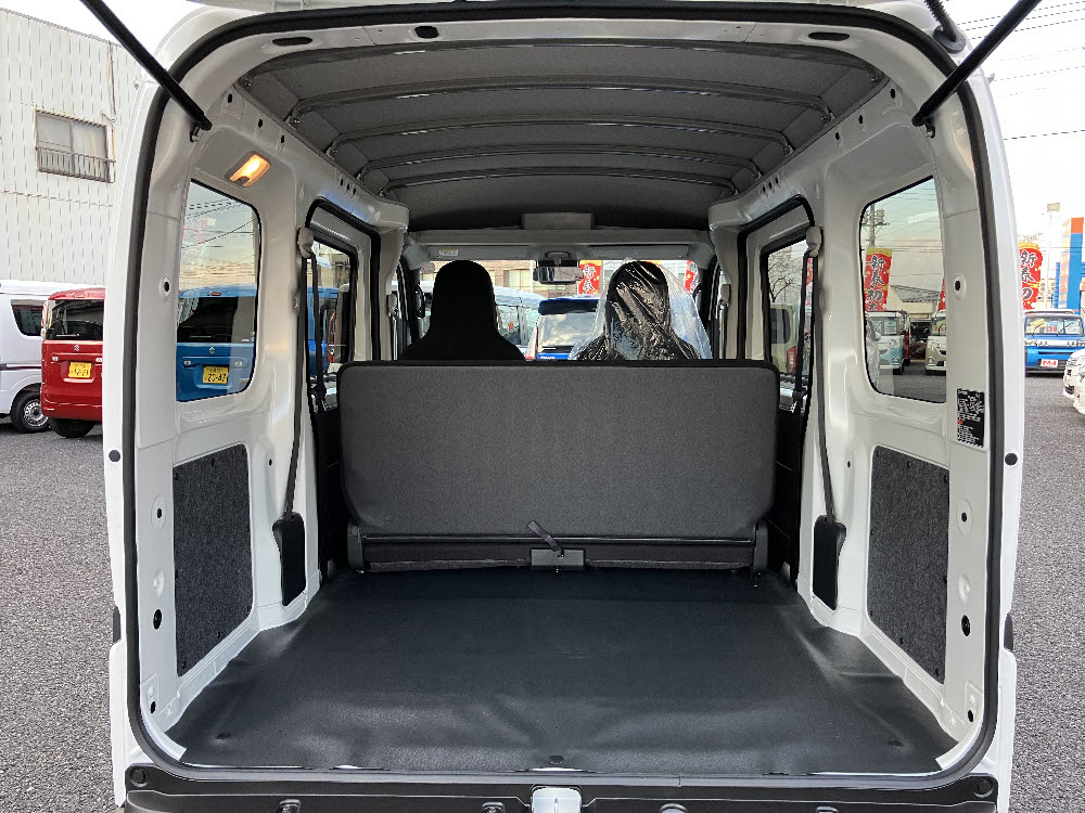 ダイハツ　ハイゼットカーゴ デラックスCVT（ラジオ付）19枚目