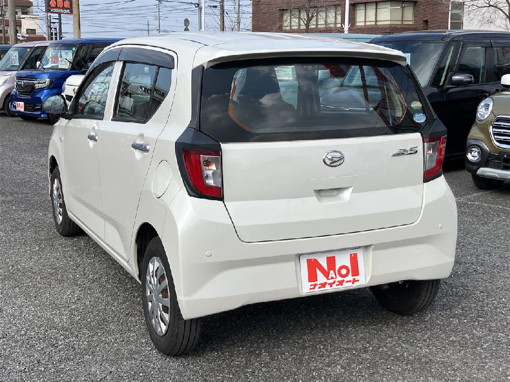 ダイハツ　ミライース　L-SAⅢ5枚目