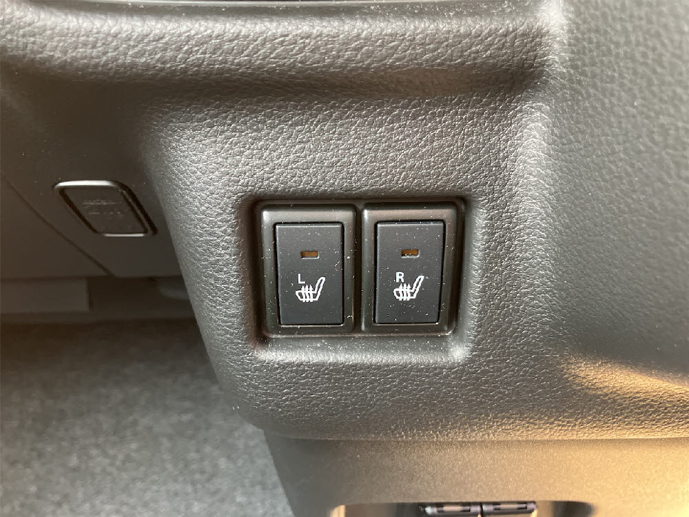 スズキ　スペーシアベース　XF14枚目