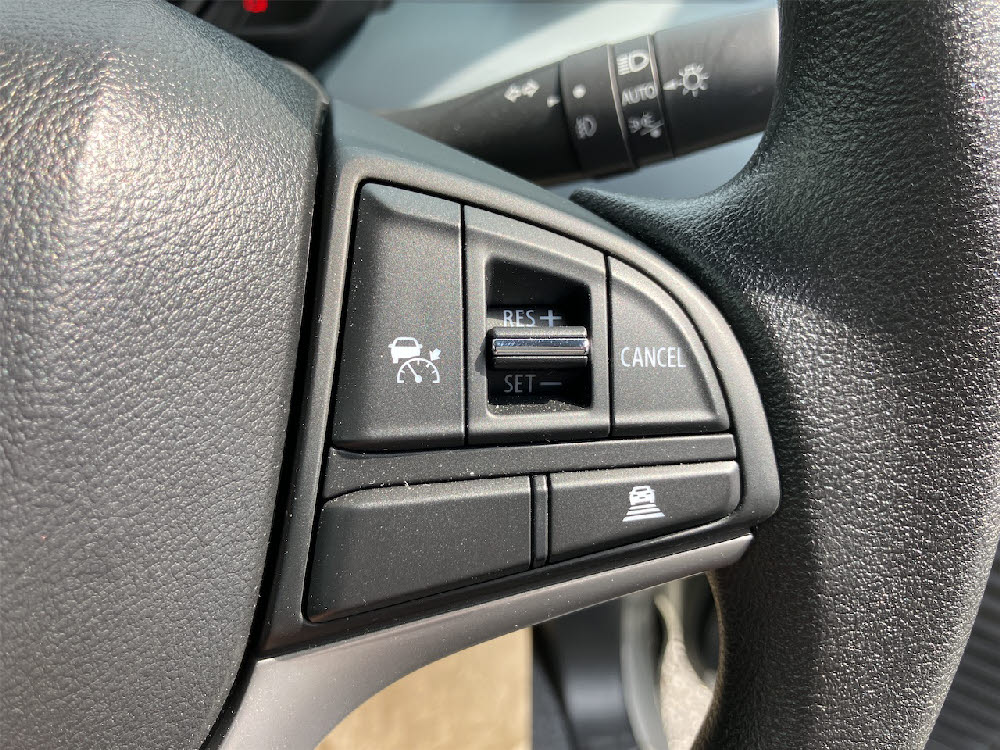 スズキ　スペーシアベース　XF18枚目