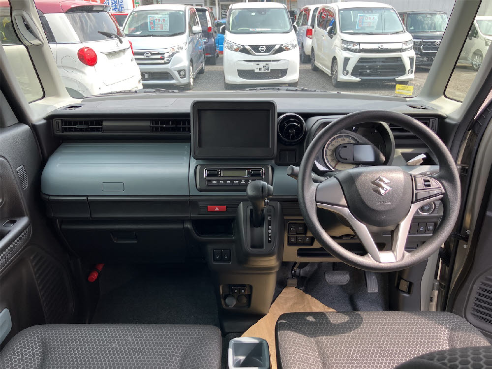 スズキ　スペーシアベース　XF6枚目