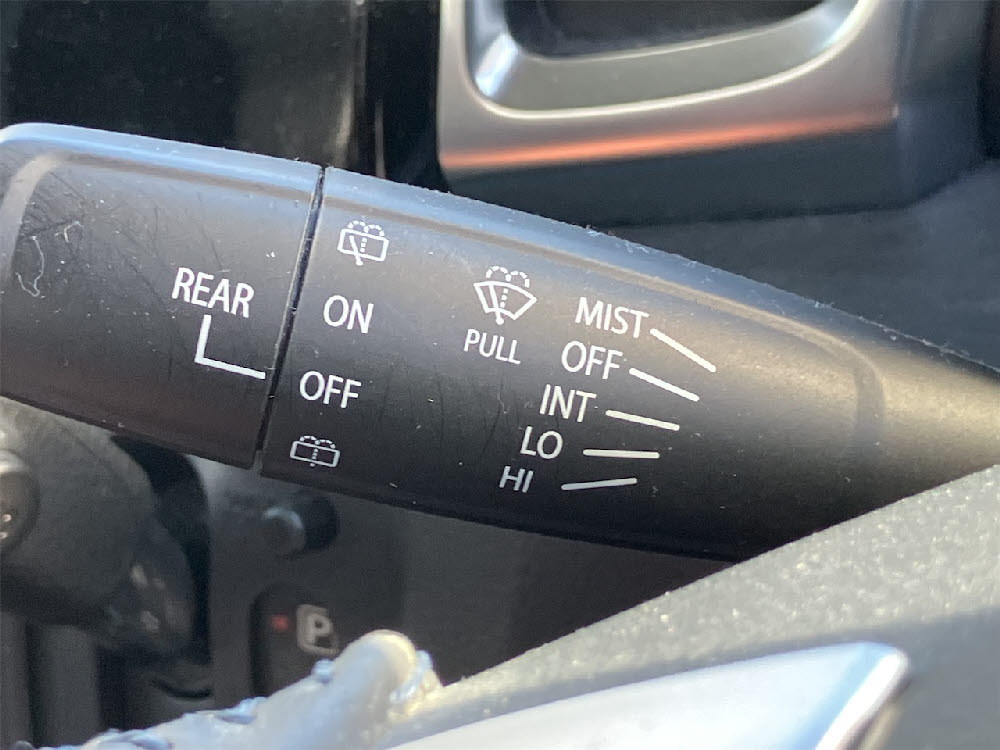 スズキ　スペーシアカスタム　XS14枚目