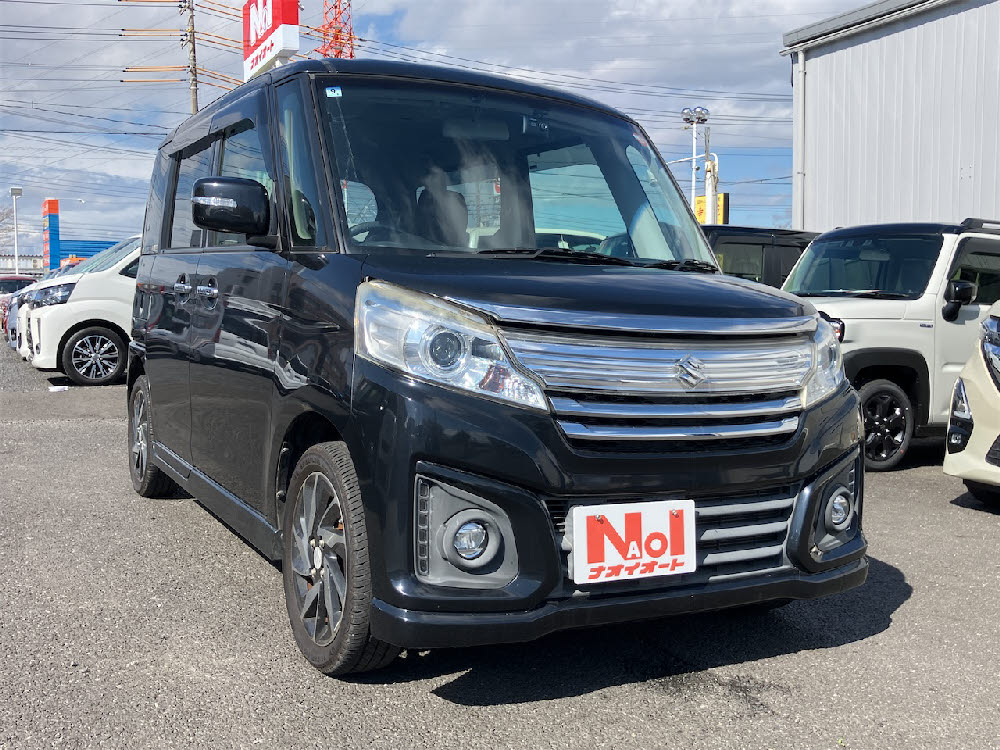 スズキ　スペーシアカスタム　XS2枚目