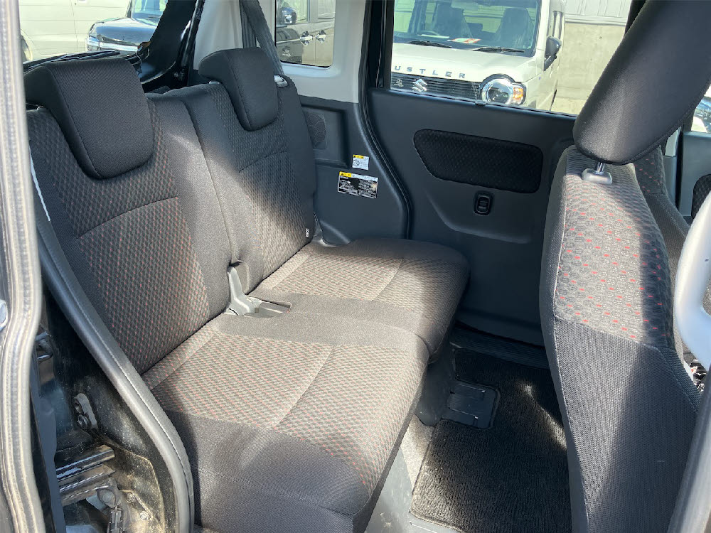 スズキ　スペーシアカスタム　XS8枚目