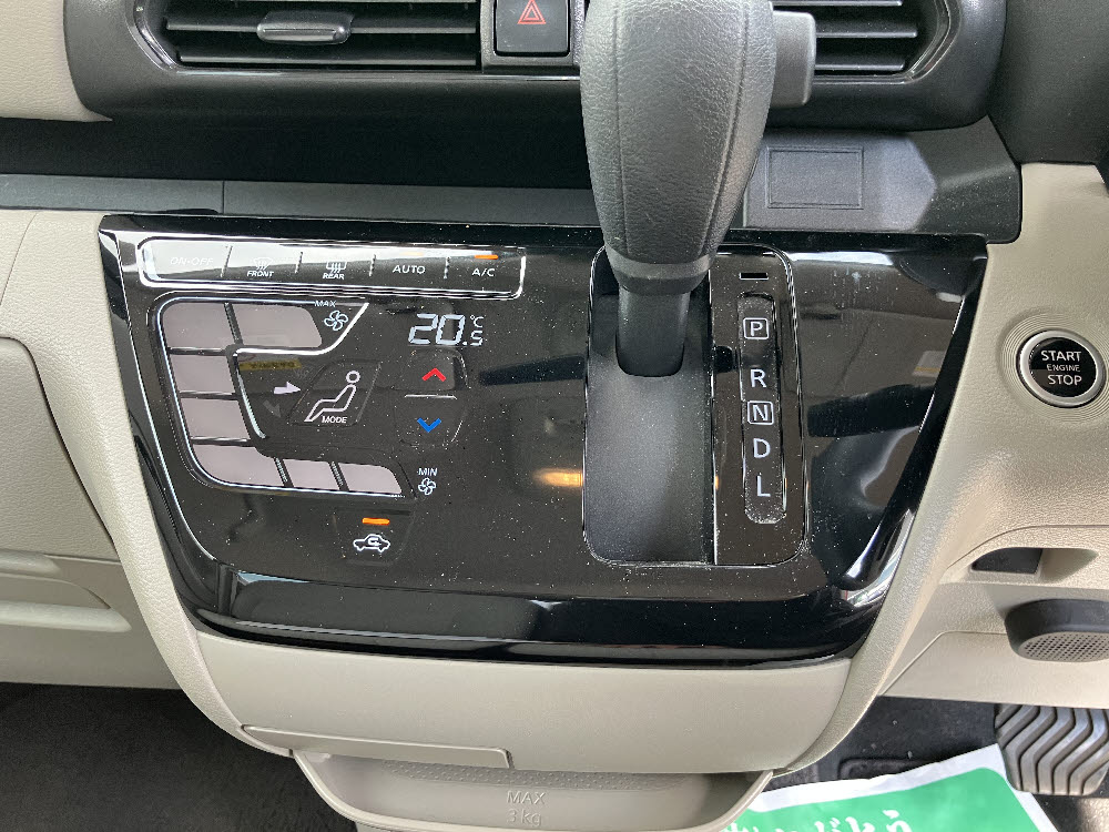 ニッサン　ルークス　X（9インチナビ）18枚目