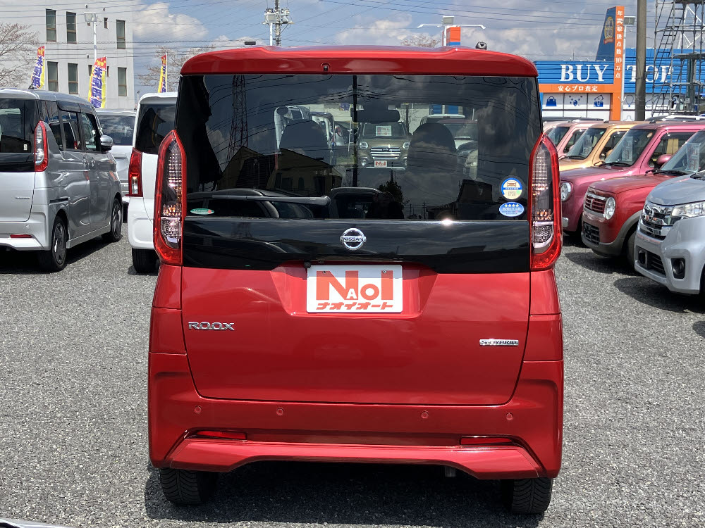 ニッサン　ルークス　X（9インチナビ）4枚目