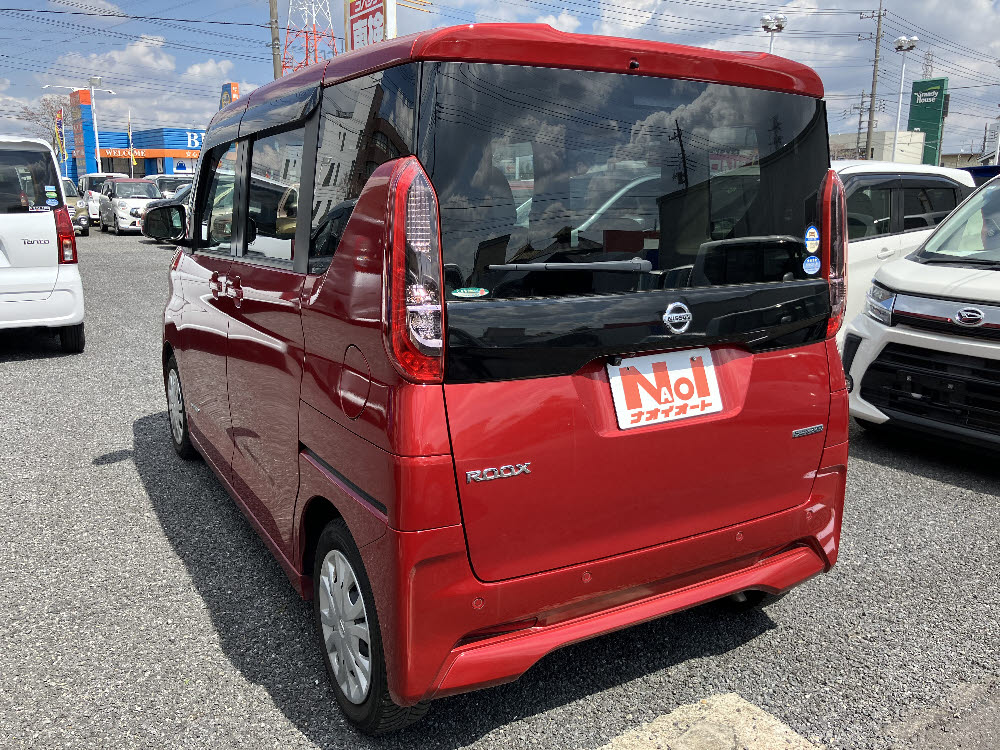 ニッサン　ルークス　X（9インチナビ）5枚目