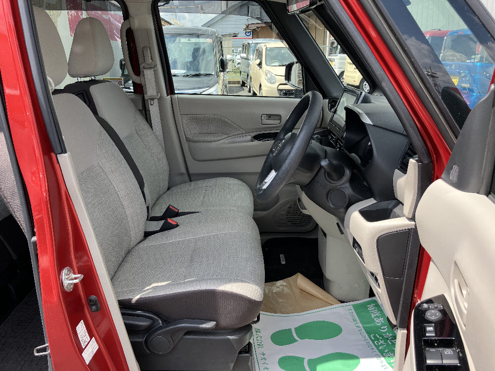 ニッサン　ルークス　X（9インチナビ）7枚目