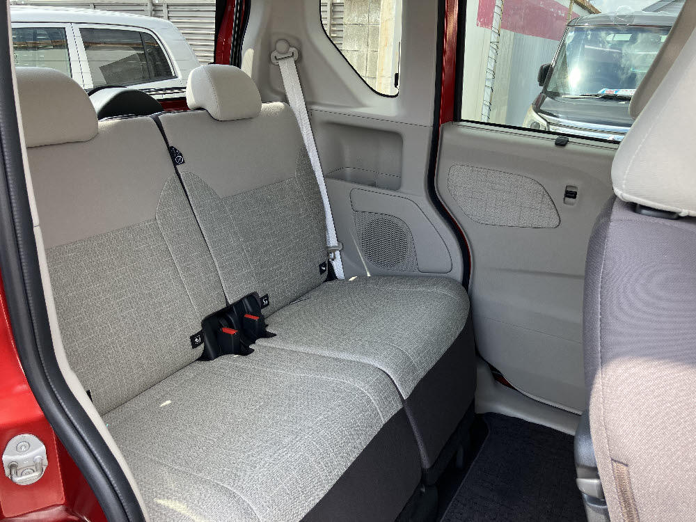 ニッサン　ルークス　X（9インチナビ）8枚目