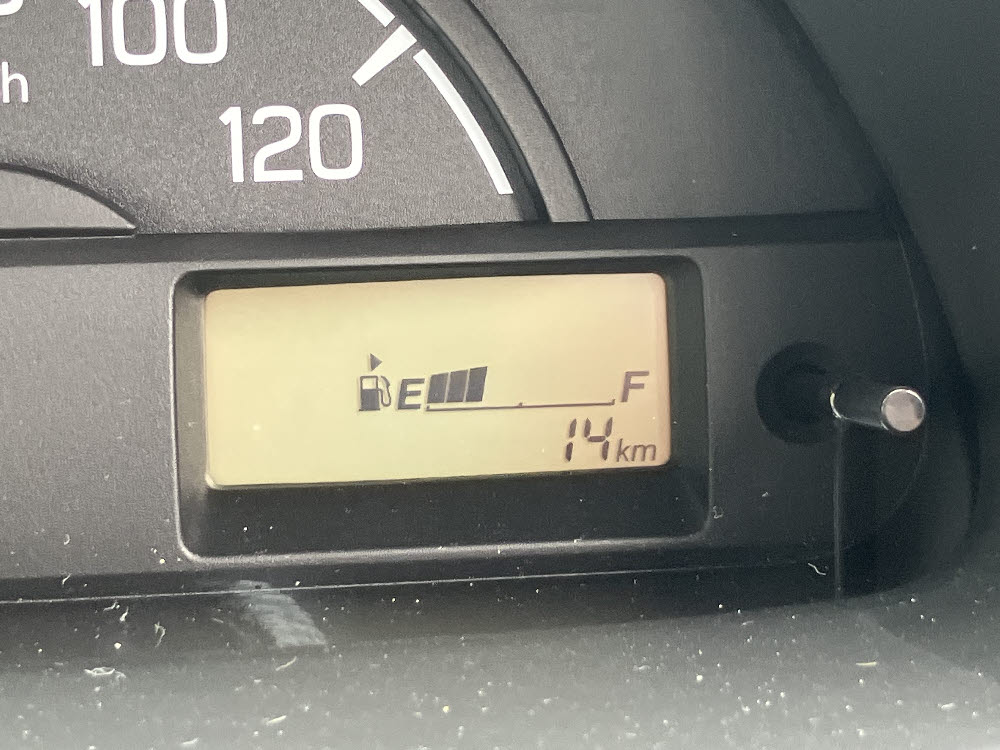 ニッサン　ＮＴ１００クリッパー　ＧＸ　4ＷＤ　5MT9枚目