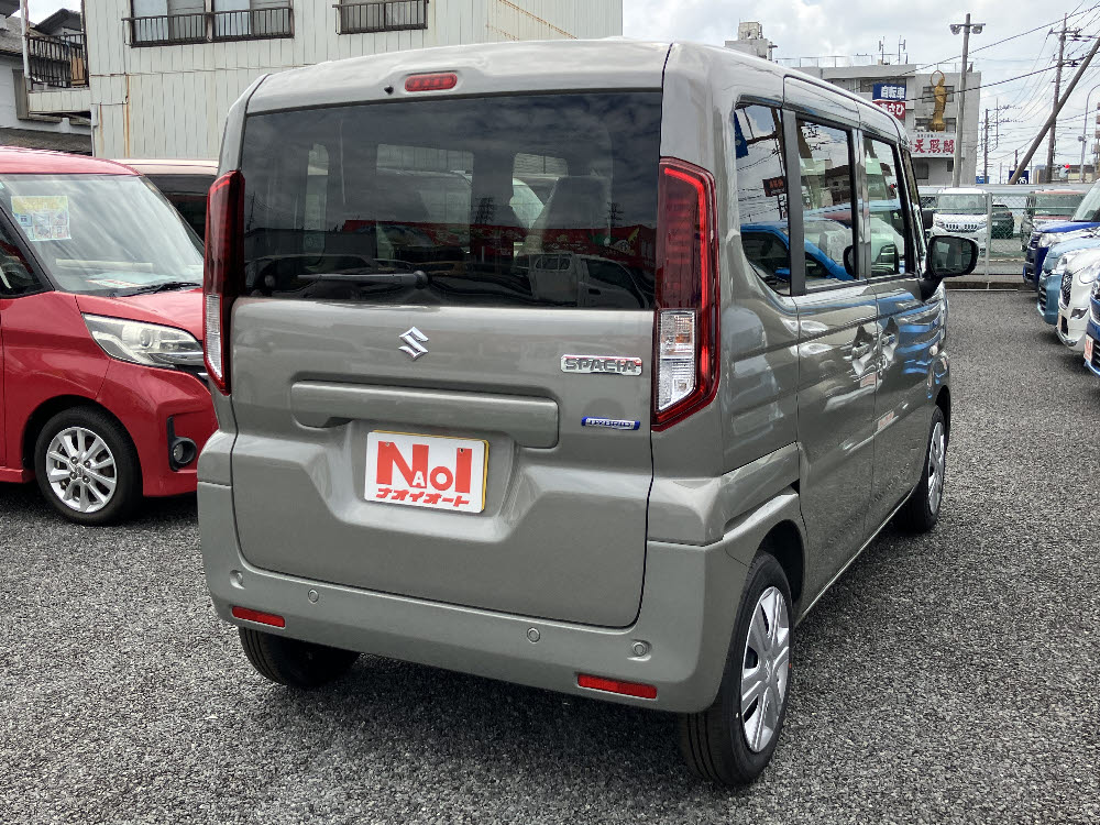 スズキ　スペーシア HYBRID G3枚目