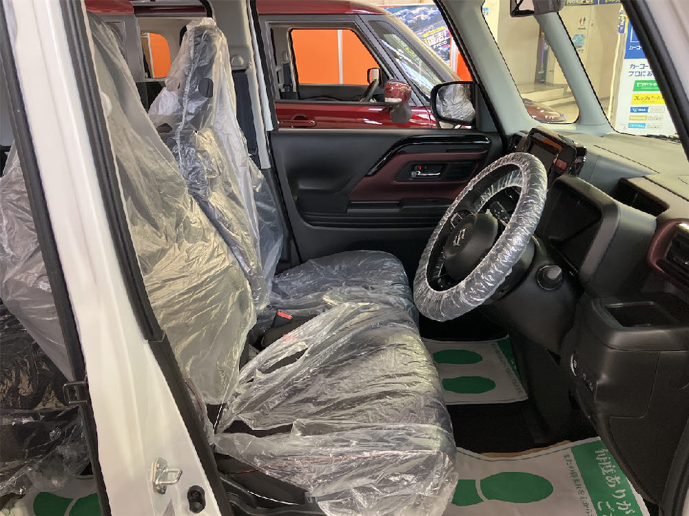 スズキ　スペーシアカスタム HYBRID XS7枚目