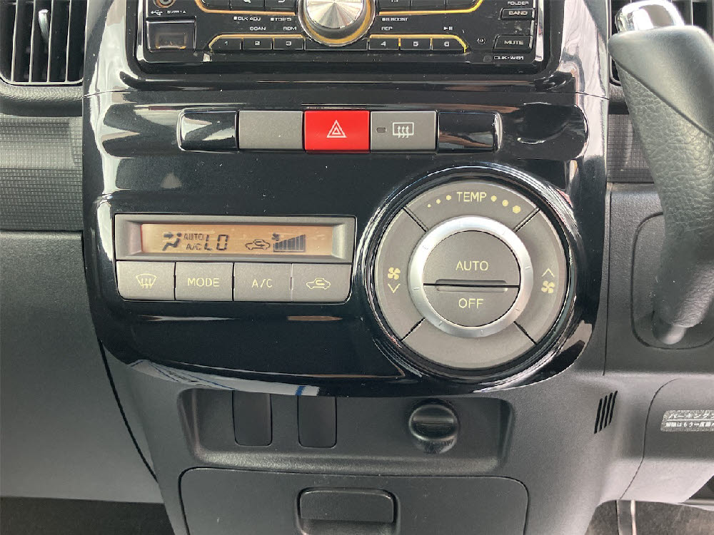 ダイハツ　タントカスタム　X16枚目