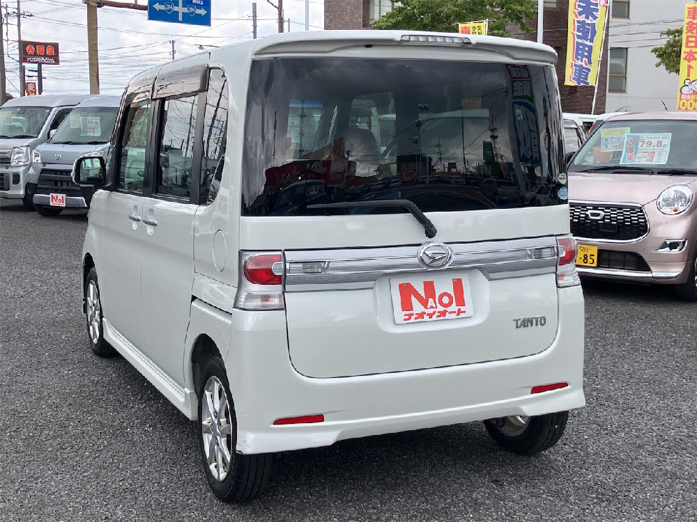 ダイハツ　タントカスタム　X5枚目