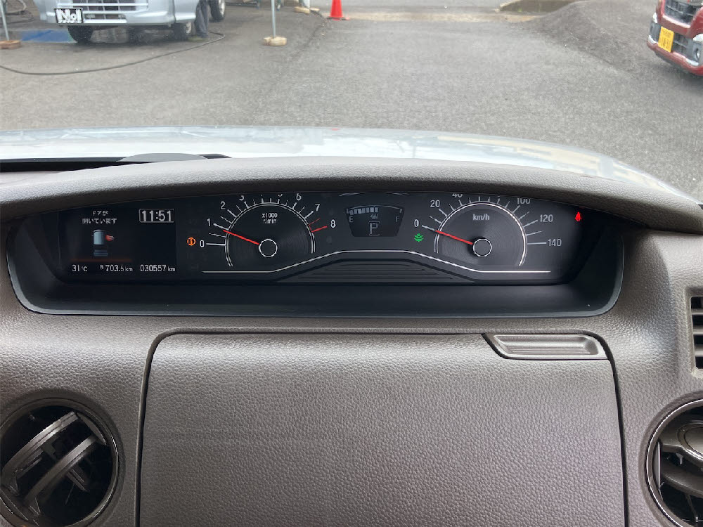 ホンダ N BOX L11枚目