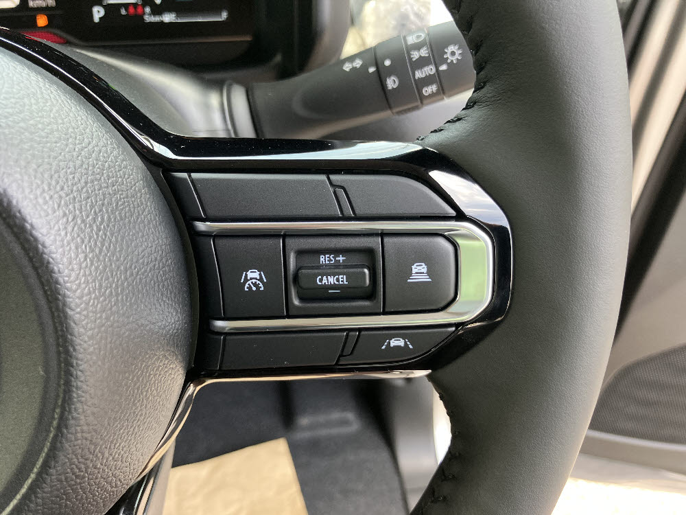 スズキ スペーシアカスタム HYBRID XS 12枚目