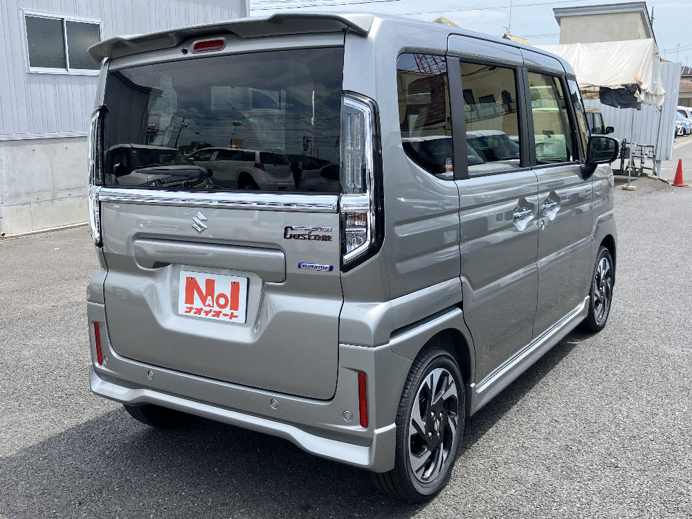 スズキ スペーシアカスタム HYBRID XS 3枚目