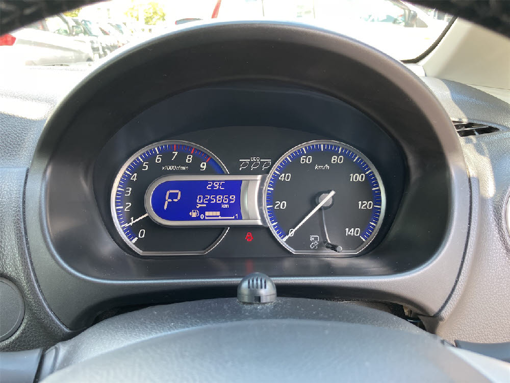 ニッサン デイズ ハイウェイスターJ10枚目