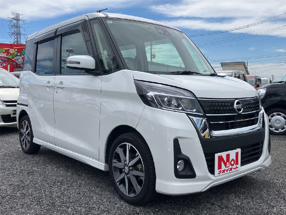 ニッサン デイズルークス ハイウェイスターGターボ2枚目