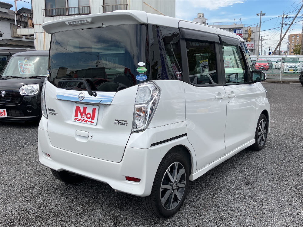 ニッサン デイズルークス ハイウェイスターGターボ3枚目