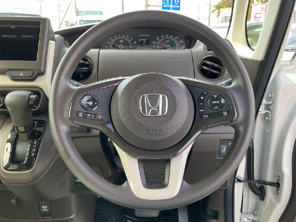 ホンダ　Ｎ ＢＯＸ　L11枚目