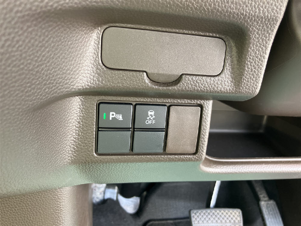 ホンダ　Ｎ ＢＯＸ　L19枚目