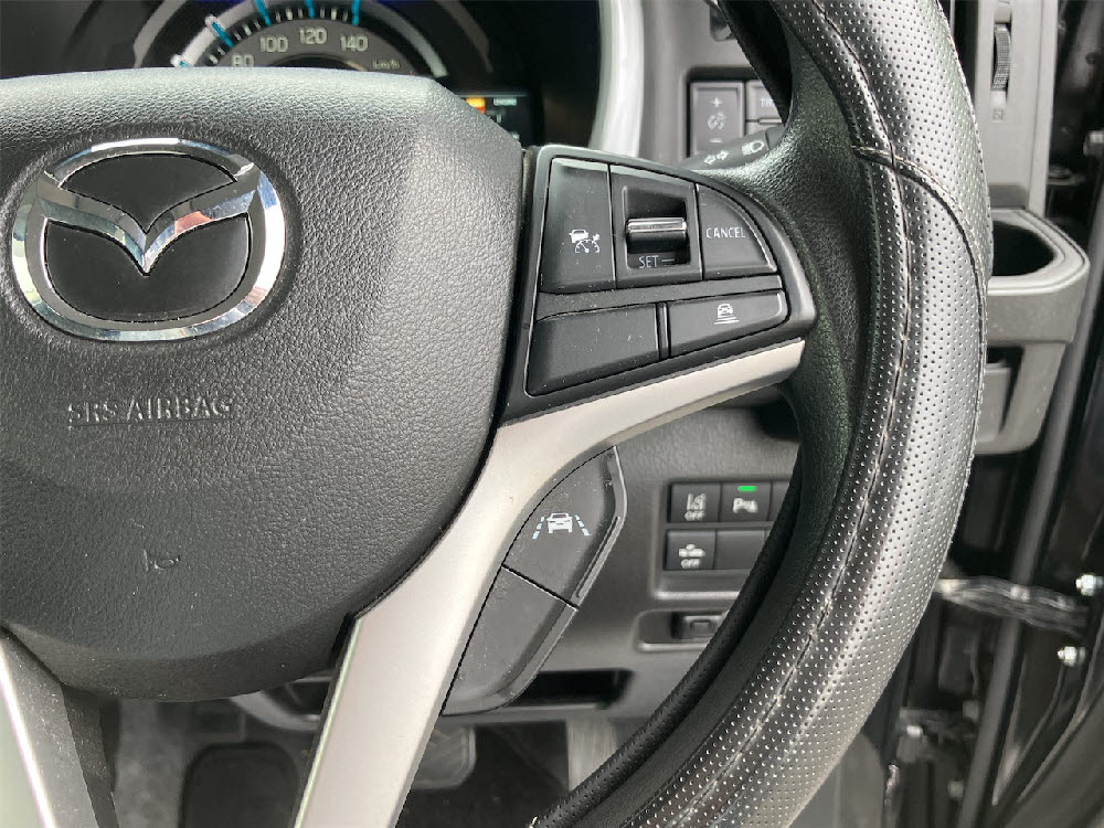 マツダ　フレアクロスオーバー　HYBRID　XG12枚目
