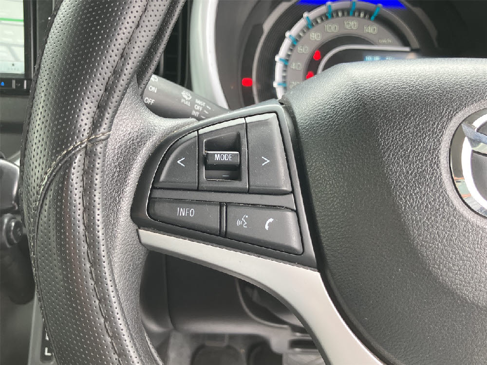 マツダ　フレアクロスオーバー　HYBRID　XG13枚目