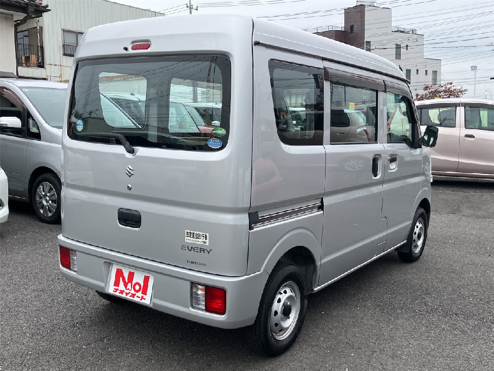 スズキ エブリィバン PA3枚目