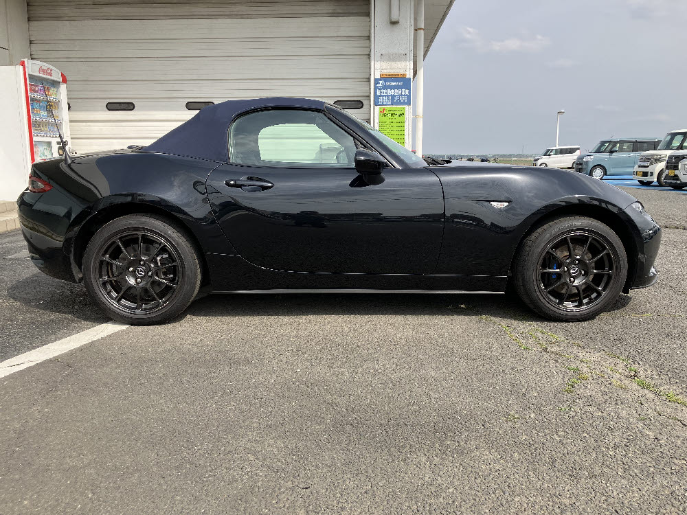 マツダ　ロードスター　990S8枚目