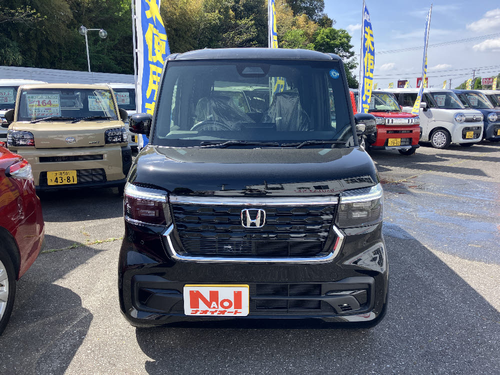 ホンダ　N BOXカスタム 両PS付 9インチナビ1枚目