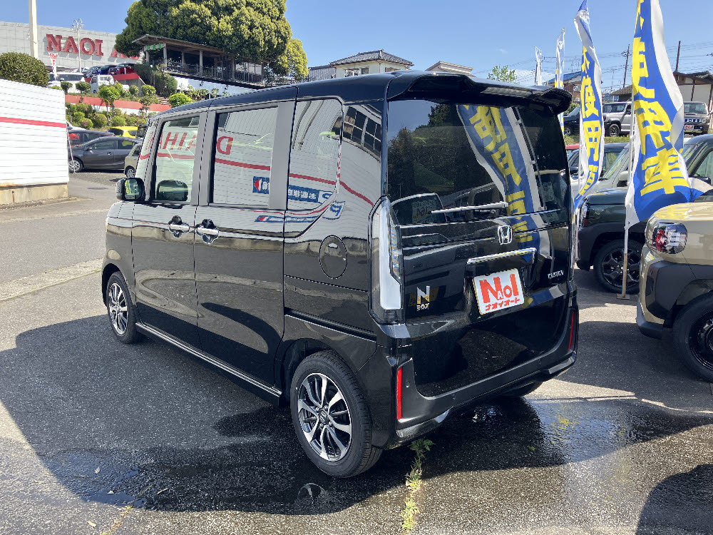 ホンダ　N BOXカスタム 両PS付 9インチナビ3枚目