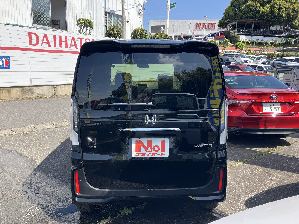 ホンダ　N BOXカスタム 両PS付 9インチナビ4枚目