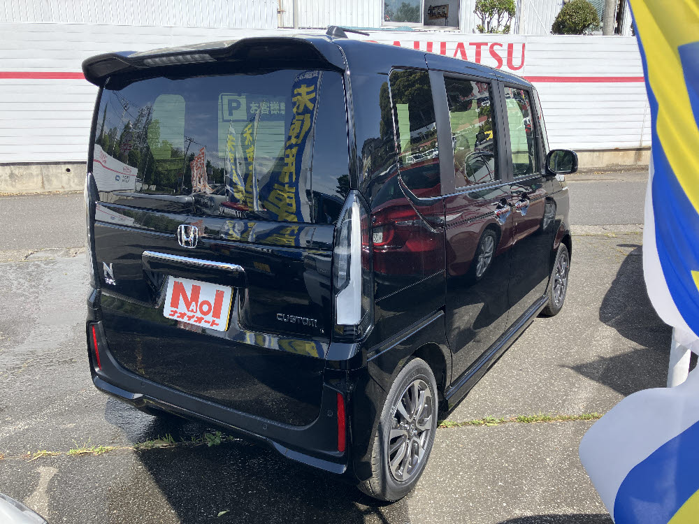 ホンダ　N BOXカスタム 両PS付 9インチナビ5枚目