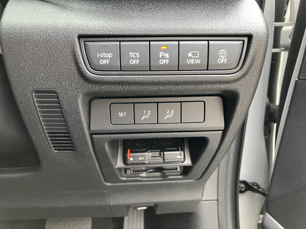マツダ　ＭＸ－３０ ベーシックPKG + インダストリアルクラシックPKG19枚目