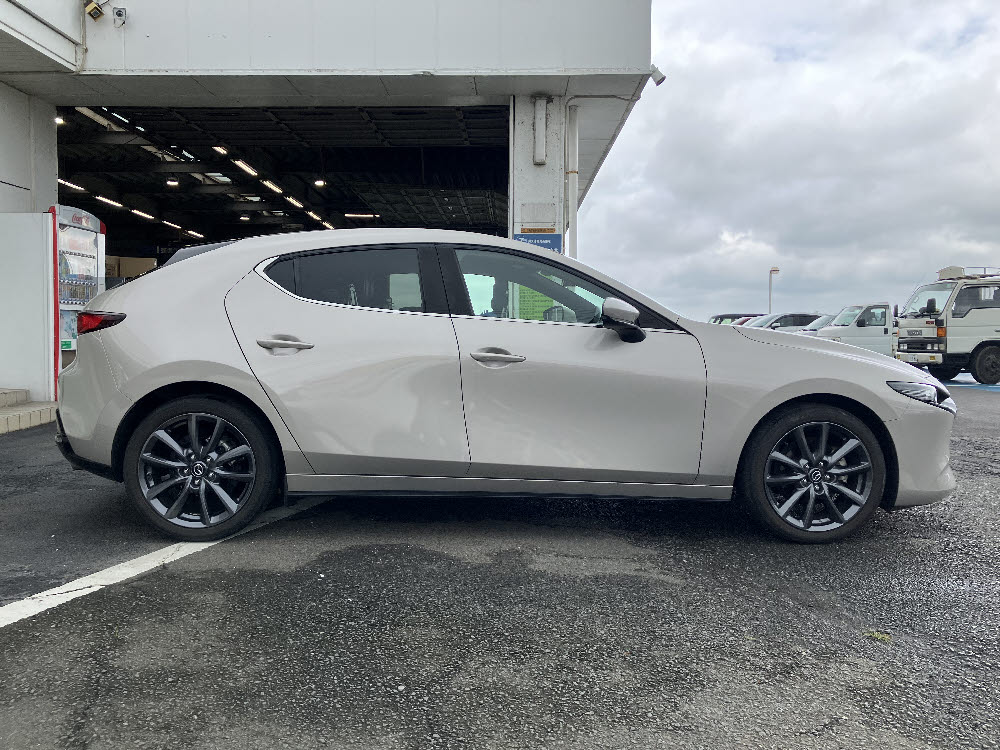 マツダ MAZDA3 FB Proactive T-S 2WD3枚目