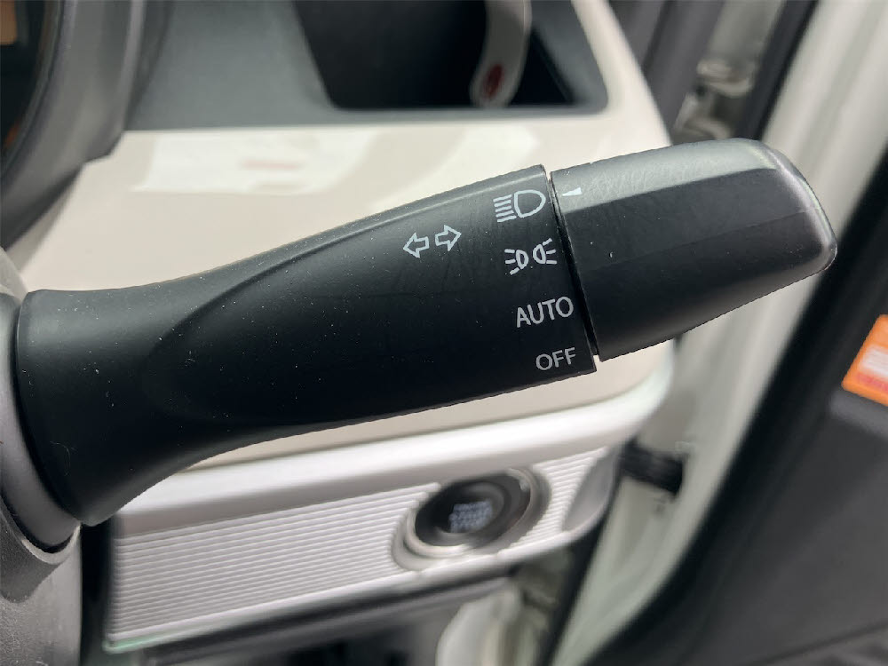 スズキ　スペーシア　HYBRID　X13枚目