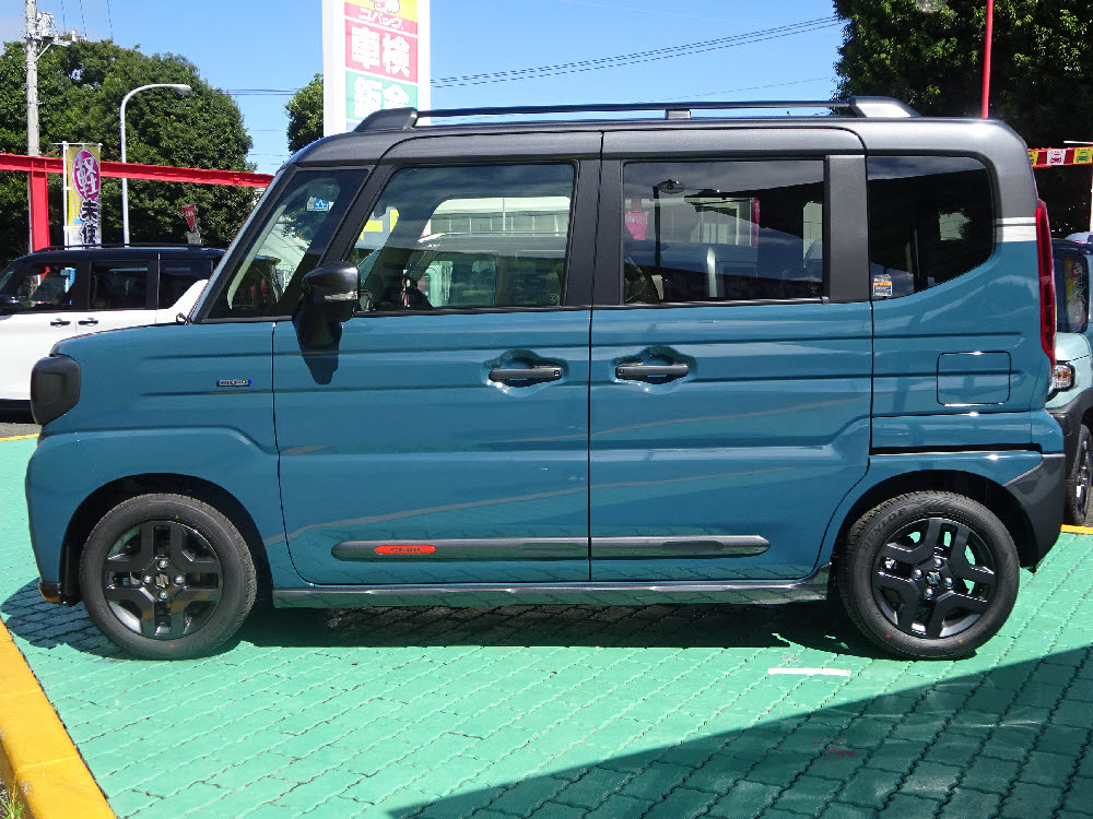 スズキ　スペーシアギア  XZ 全方位ナビ付7枚目