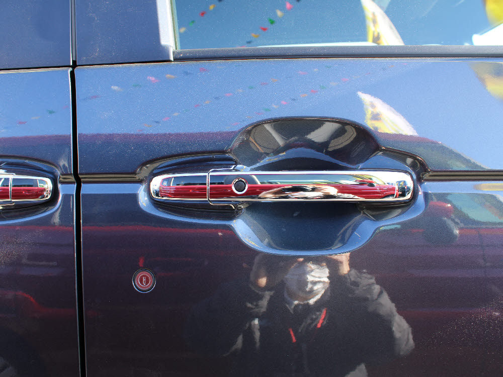 ホンダ　N BOXカスタム　8インチディスプレイオーディオ11枚目